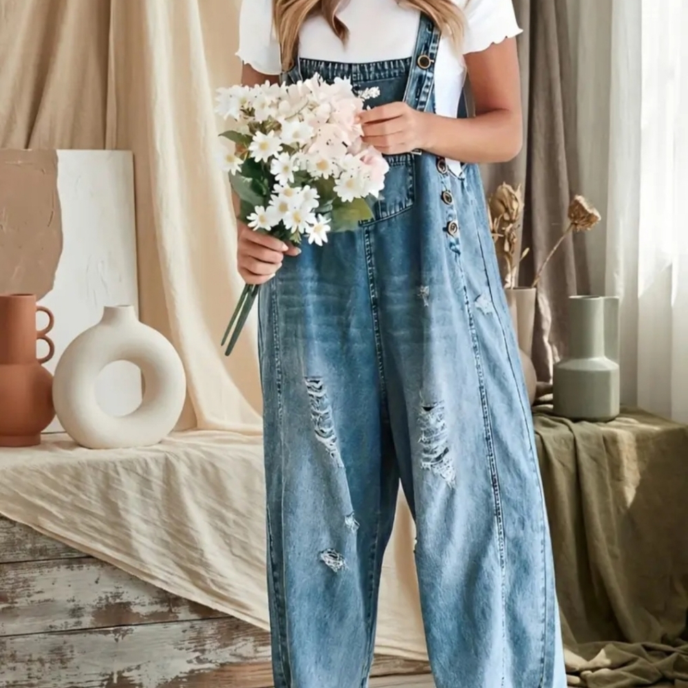 Distressed Denium Bib Overalls NEW - Picture 3 of 4